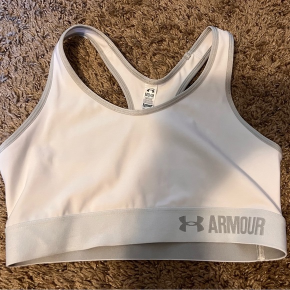 6 Piece Bundle of Athletic/Athleisure Clothes - Picture 6 of 11